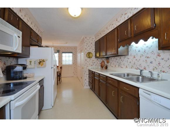 503 Crowfields Lane - Photo 7