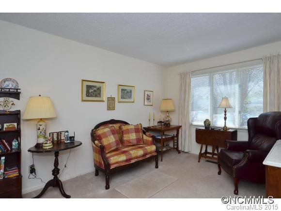 503 Crowfields Lane - Photo 9