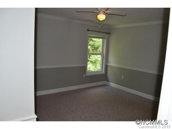 12B Krista Circle - Photo 9