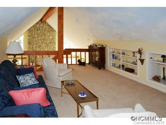 139 Camellia Way - Photo 11