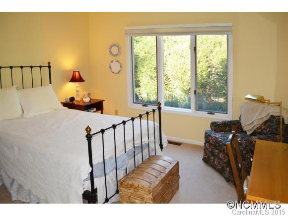 139 Camellia Way - Photo 16