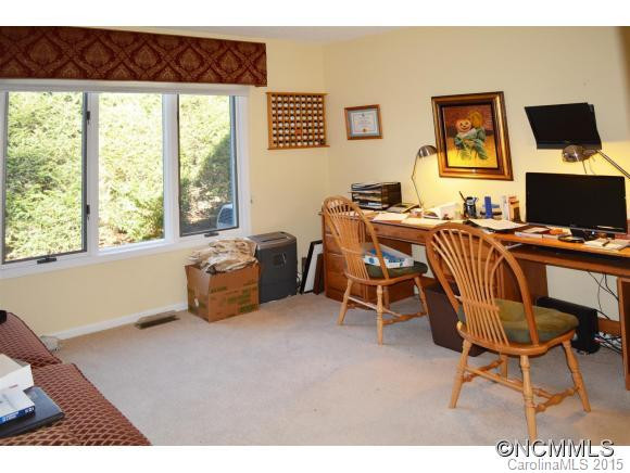 139 Camellia Way - Photo 17