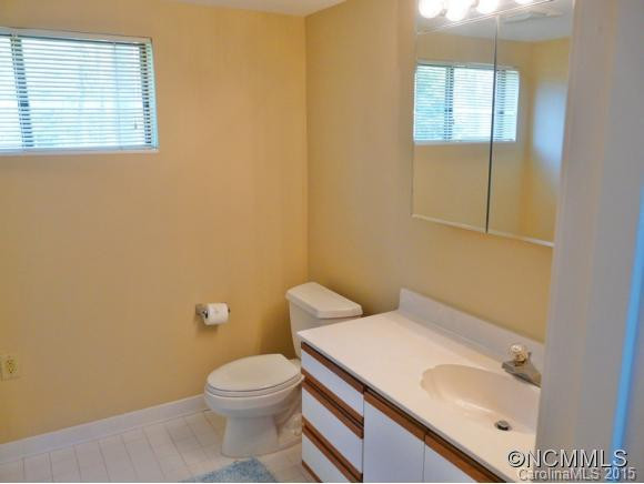 64 Toxaway Shores, Unit 2 - Photo 9