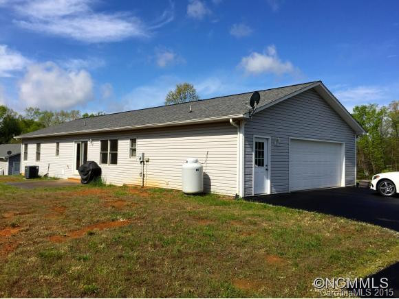 3010 Fairview Road - Photo 3