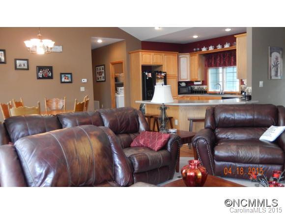 16 Golden Lane - Photo 5
