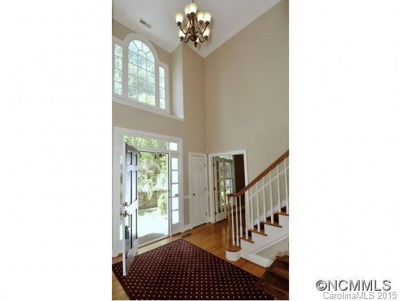 39 GLEN COVE DRIVE - Photo 2