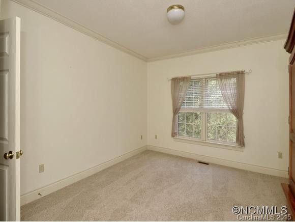 39 GLEN COVE DRIVE - Photo 13