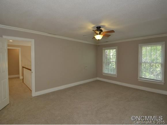 39 GLEN COVE DRIVE - Photo 10