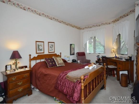 1102 RED OAK DRIVE - Photo 14