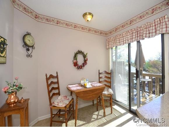 1102 RED OAK DRIVE - Photo 9