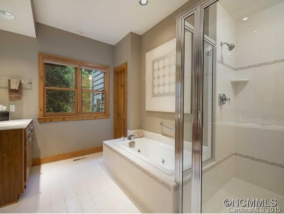 204 W. Chimney Crossing - Photo 12