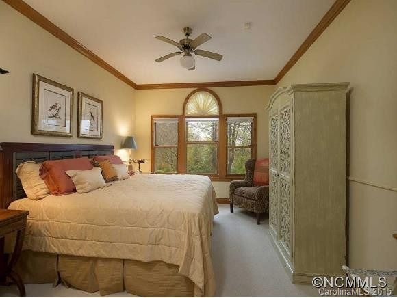 204 W. Chimney Crossing - Photo 13
