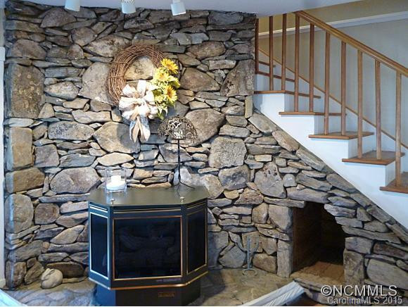 108 Arco Road - Photo 9
