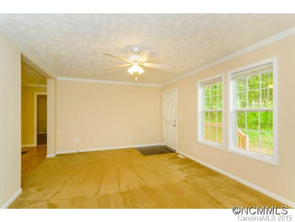 129 Concord Rd - Photo 3