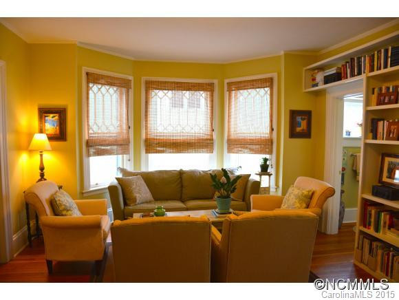 159 Hillside Street - Photo 4
