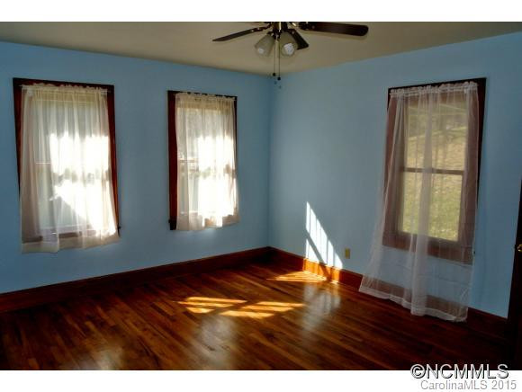 72 Forest Hill Drive - Photo 11