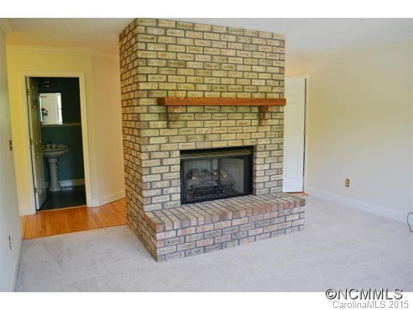 311 E. Price Street - Photo 5
