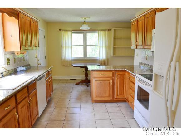 311 E. Price Street - Photo 8