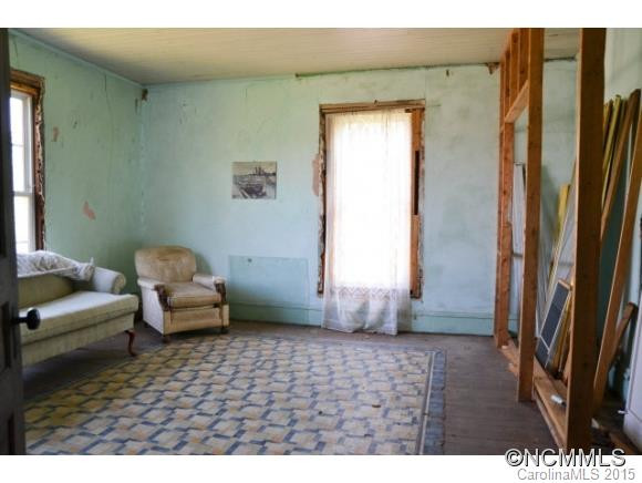 90 Morgan Street - Photo 14