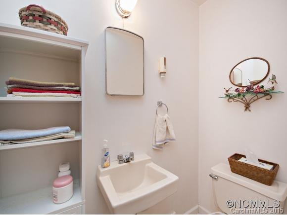 2 HAYWOOD DRIVE - Photo 12