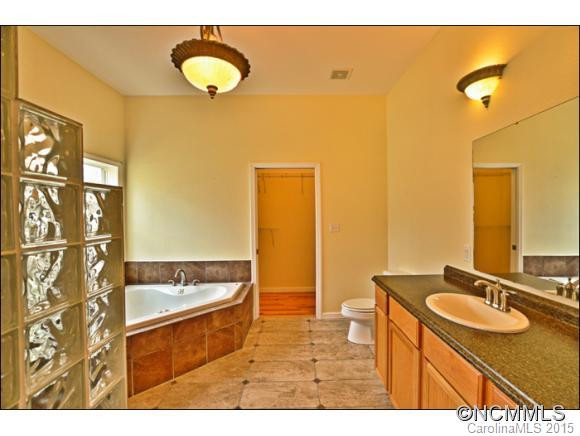 133 Fox Den Drive - Photo 18