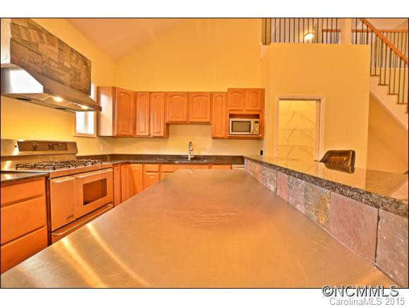 133 Fox Den Drive - Photo 9