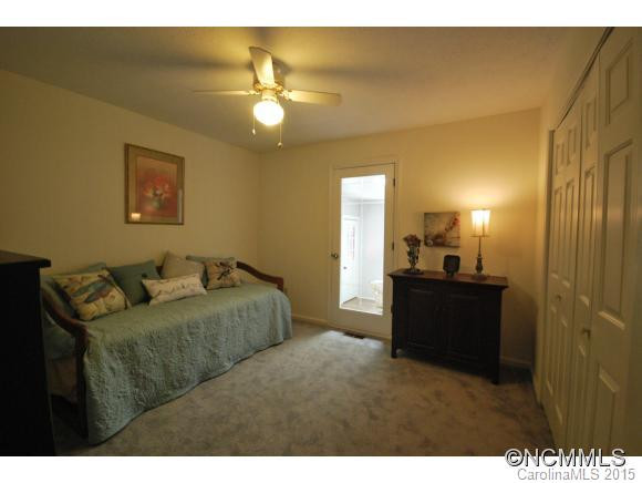 14 W Ashley Place - Photo 14