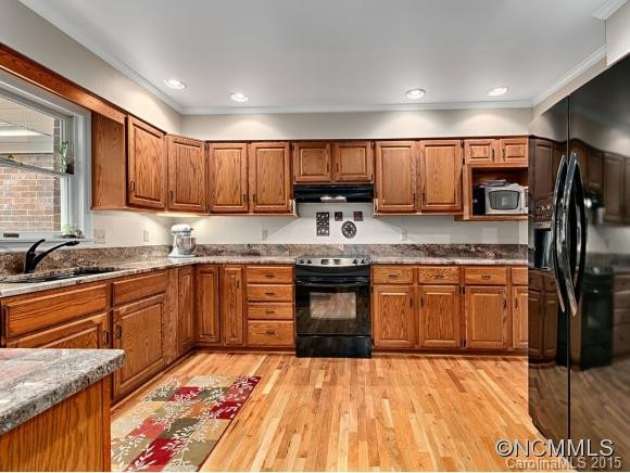 309 E SONDLEY DRIVE - Photo 12