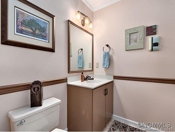 309 E SONDLEY DRIVE - Photo 13