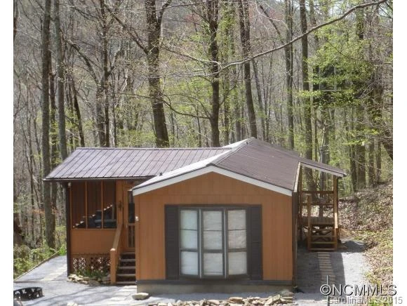 228 Mountain Laurel Road