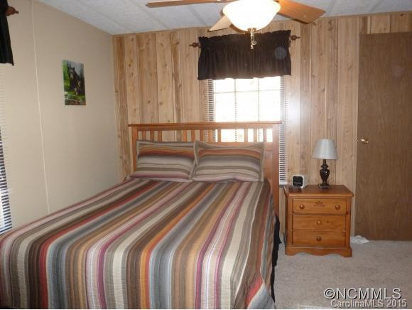 228 Mountain Laurel Road - Photo 11