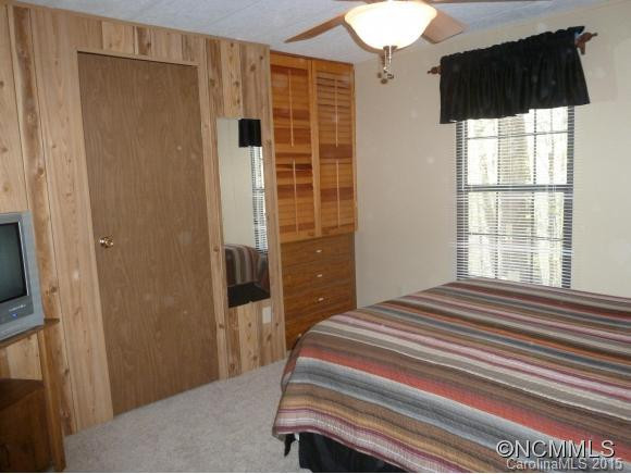 228 Mountain Laurel Road - Photo 10