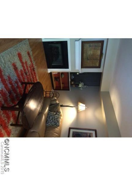 503 Carlyle Way - Photo 2