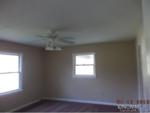276 Oak Park Dr - Photo 6