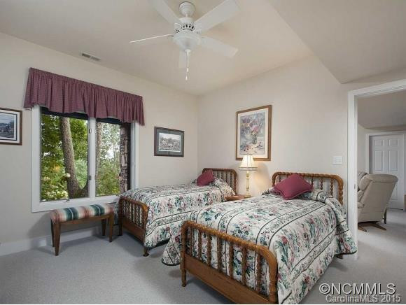 301 Piney Knoll Lane - Photo 15
