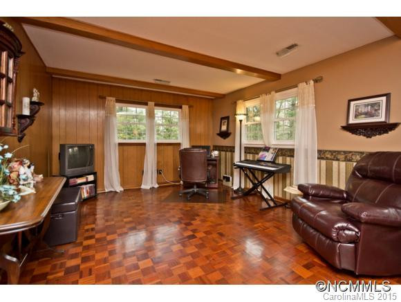 15 Ravenswood Road - Photo 11