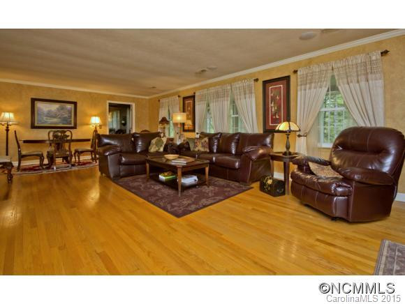15 Ravenswood Road - Photo 6