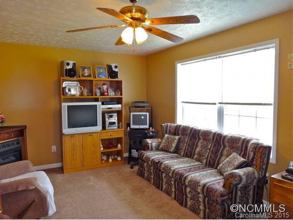 71 Wonder Dr - Photo 8