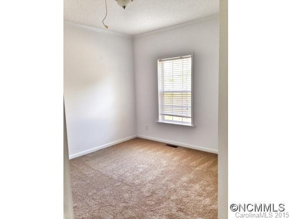 204 White Water Circle - Photo 11