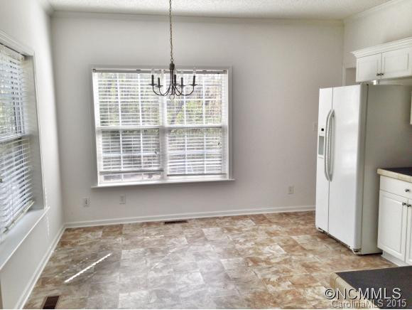 204 White Water Circle - Photo 5