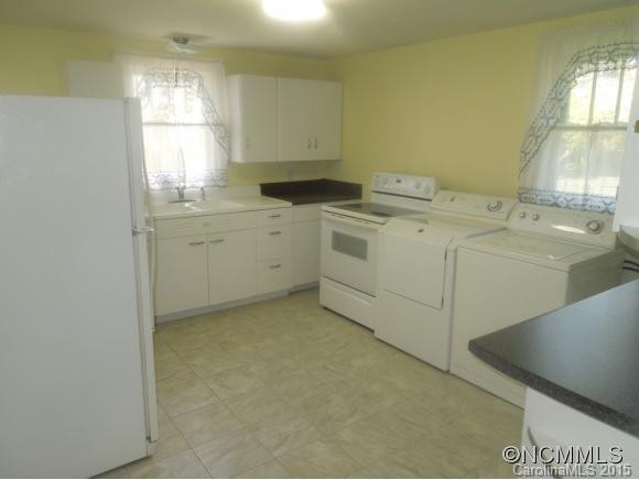 832 Temon Street - Photo 12