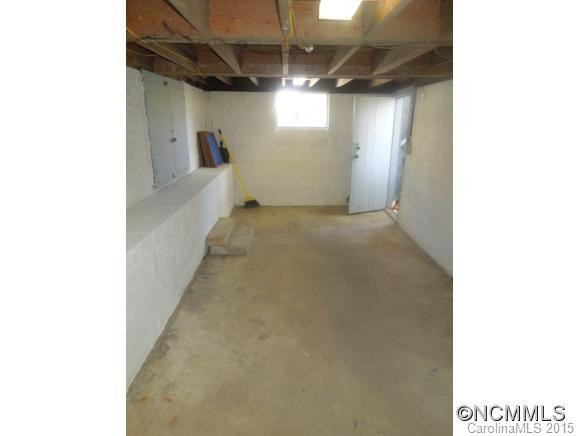 832 Temon Street - Photo 15