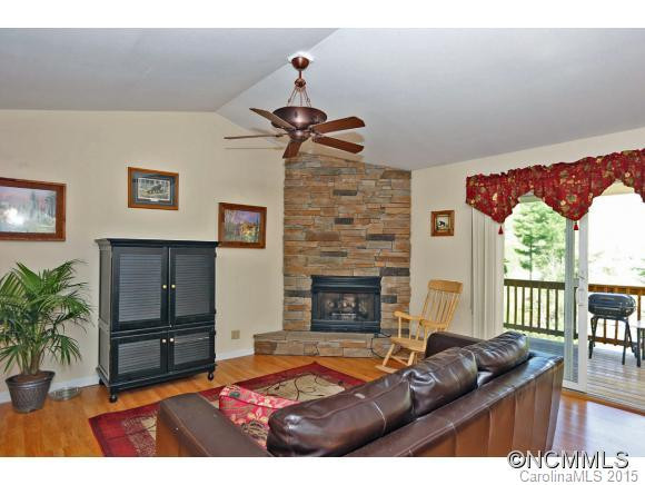 170 Linsonwood Drive - Photo 4
