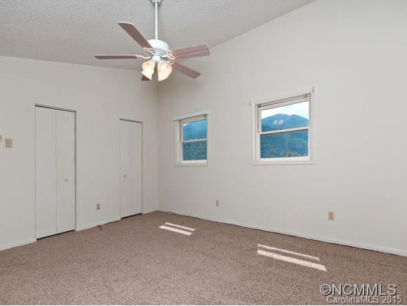 77 CRESTWOOD DRIVE - Photo 10