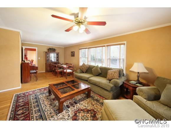 408 Pole Creasman Road - Photo 2