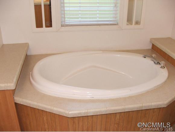 19 Gristmill Way - Photo 14