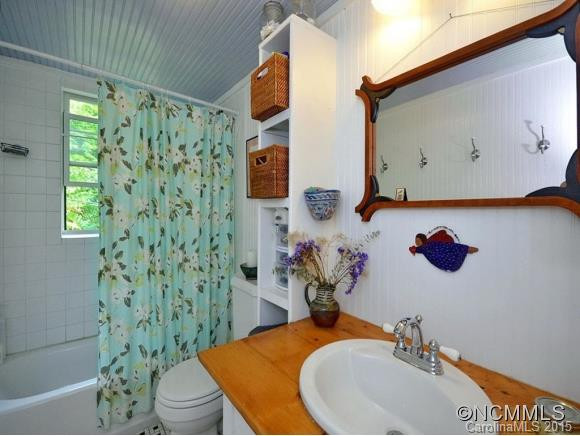 275 FLAT CREEK RD - Photo 11