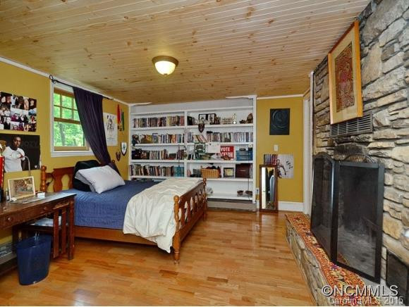 275 FLAT CREEK RD - Photo 12