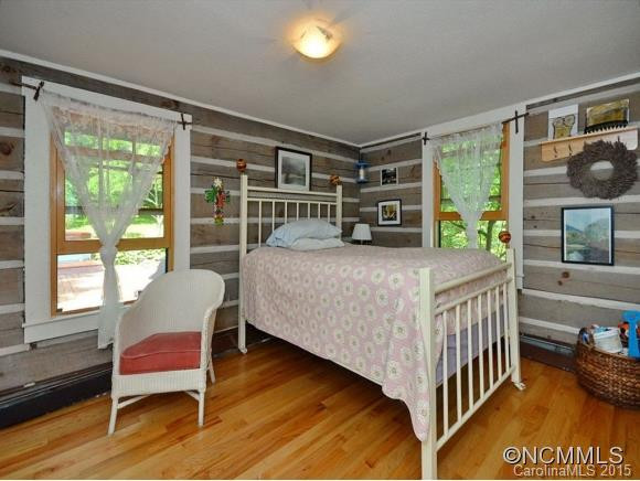 275 FLAT CREEK RD - Photo 10