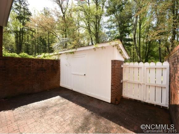 1411 C-3 KENSINGTON ROAD - Photo 11